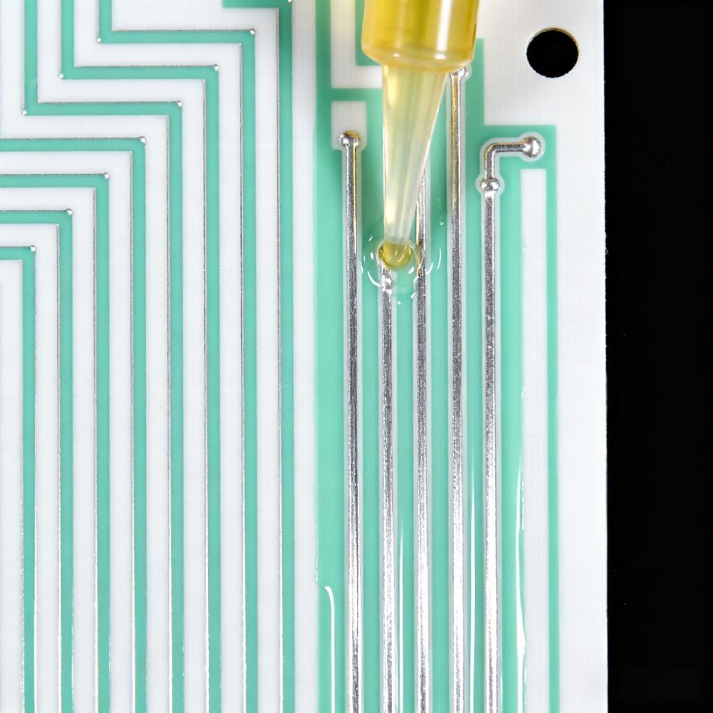 PTFE PCB專用蝕刻液線路加工微觀特寫,±0.008mm線寬精度無側蝕 PTFE PCB專用蝕刻液線路加工微觀特寫,±0.008mm線寬精度無側蝕